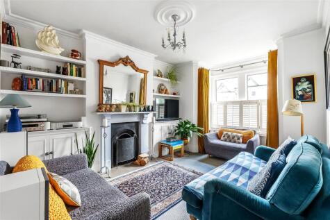 Wathen Road, Dorking, RH4