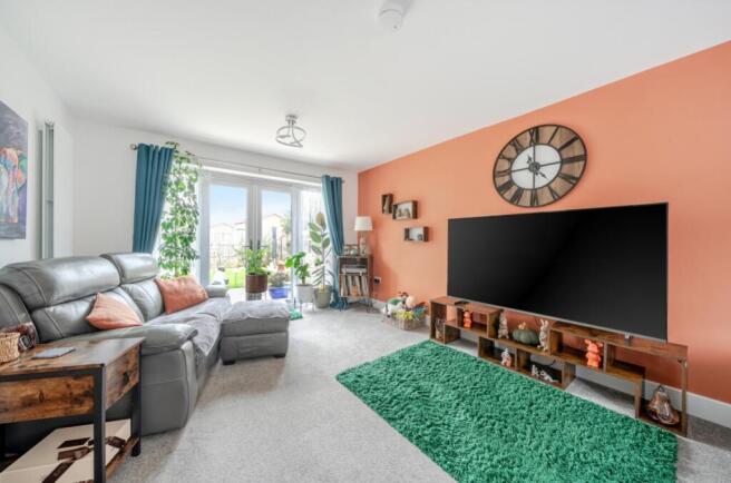 1435814-3-69cd93401c912