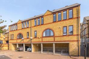 19, Codling Close, London E1W 2UX