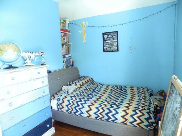 Photo 8