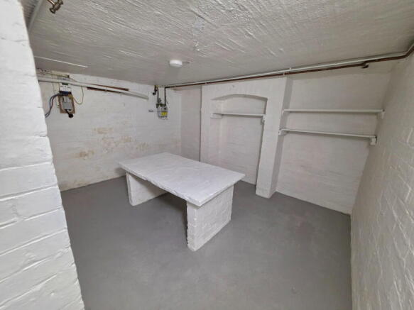2 bed Terraced for sale Image 7