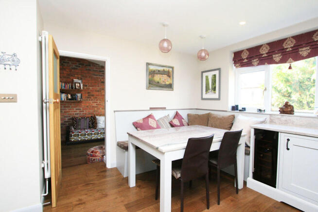 Kitchen diner
