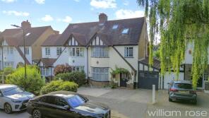 22, Holly Crescent, Woodford Green IG8 9PD
