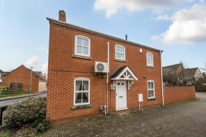 1, Treforest Close, Oakhurst, Swindon SN25 2DE