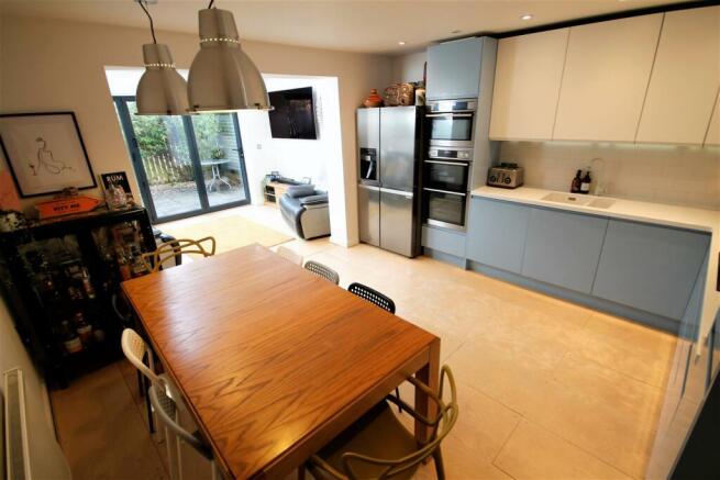 Open Plan Kitchen and Dining Room