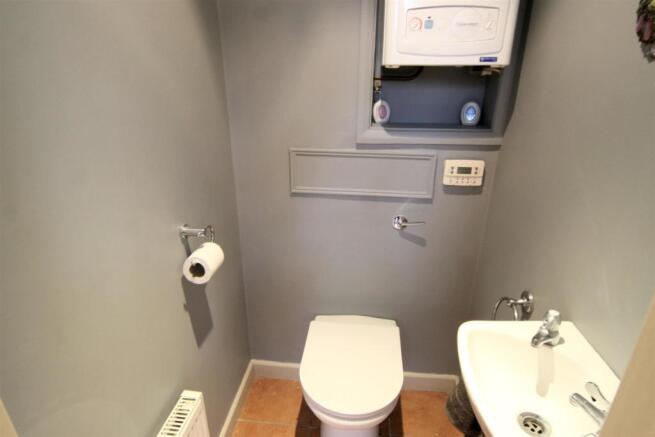 Cloakroom/WC