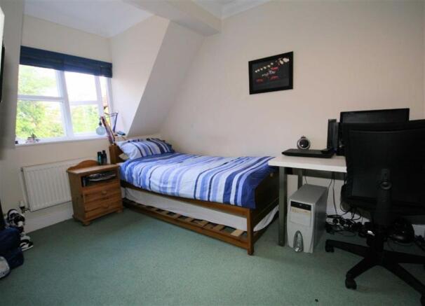 Photo 10
