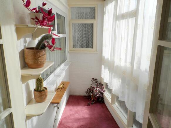 SUN ROOM
