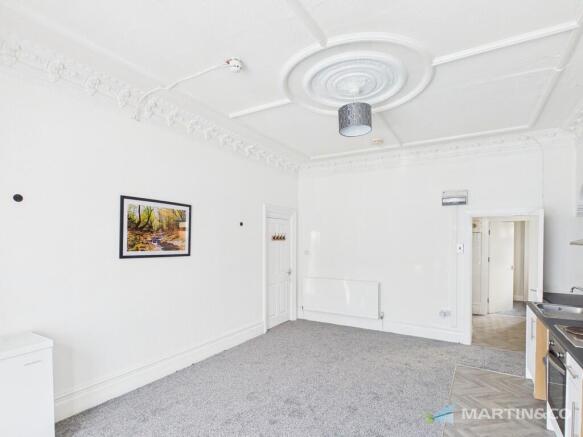 CAM02318G0-PR0626...