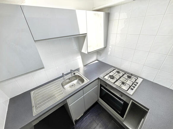 1 bed Bungalow to rent Image 5