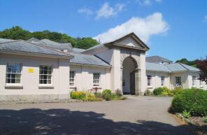19, Russell Court, Bannawell Street, Tavistock PL19 0DR