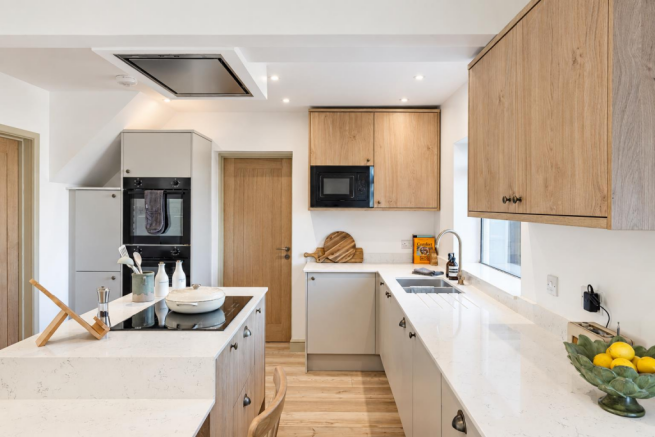 Kitchen (2).png