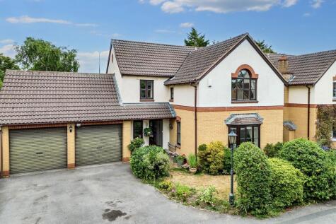 Hawthorn Crescent, Yatton, BS49