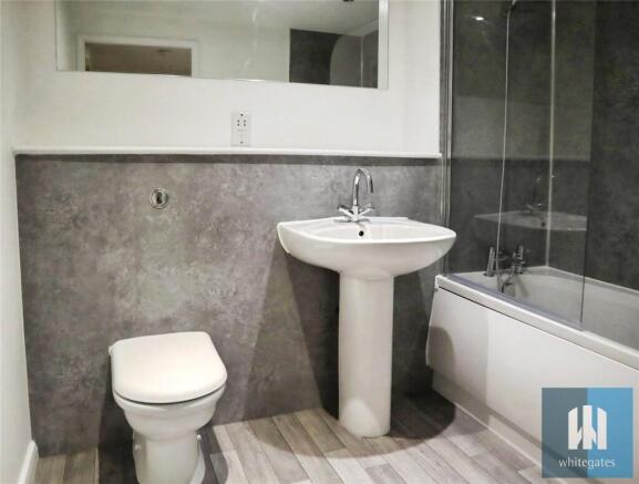 2 bed Apartment for sale Image 6