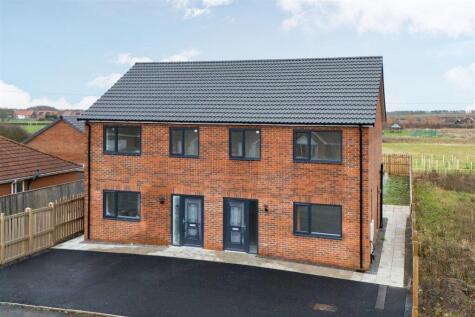 Main Street, Red Row, Morpeth, NE61