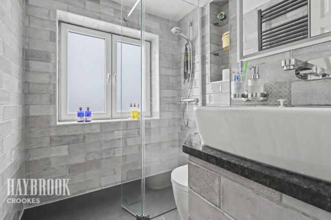 3 bed Semi-Detached for sale Image 11
