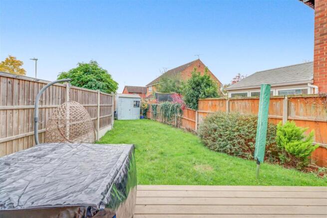 60 RODING OUTSIDE blurred 2.jpg