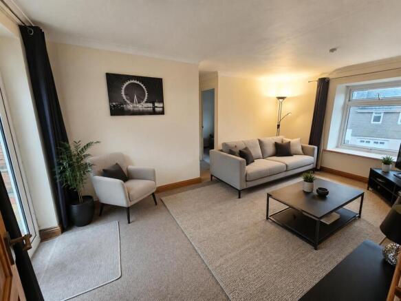 Living Room new.jpg