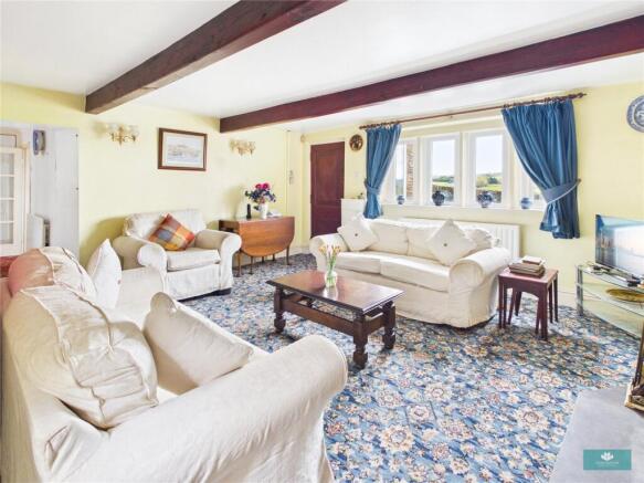 4 bed Detached for sale Image 5
