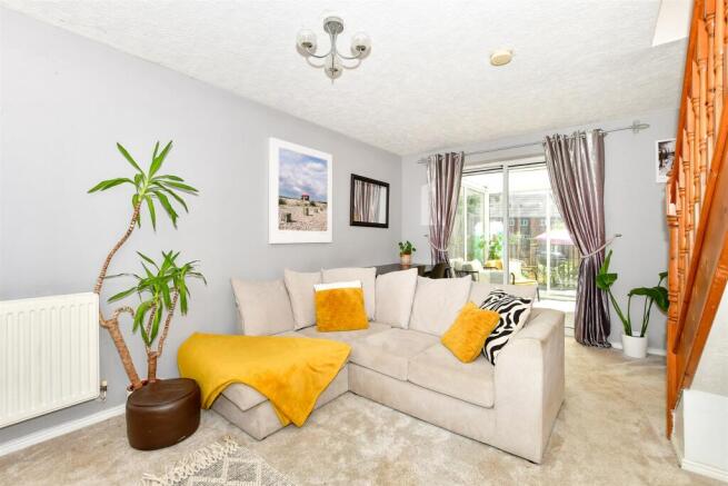Lounge/ Dining Room