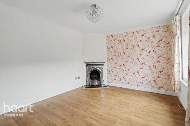 Coronation Road, Wroughton photo 4