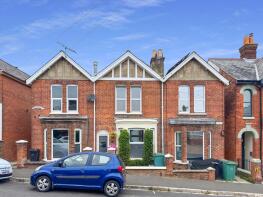 57, Moorgreen Road, Cowes PO31 7LH