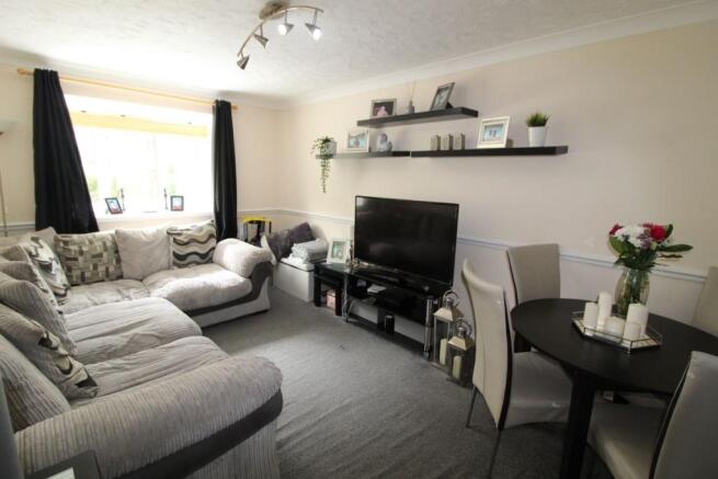 Lounge / Dining Room