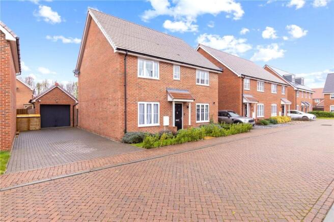 Garage/Driveway