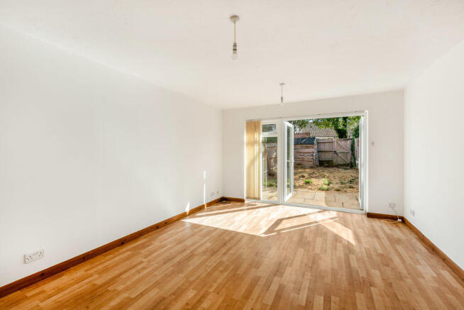 31, Troika Close, Banbury photo 4