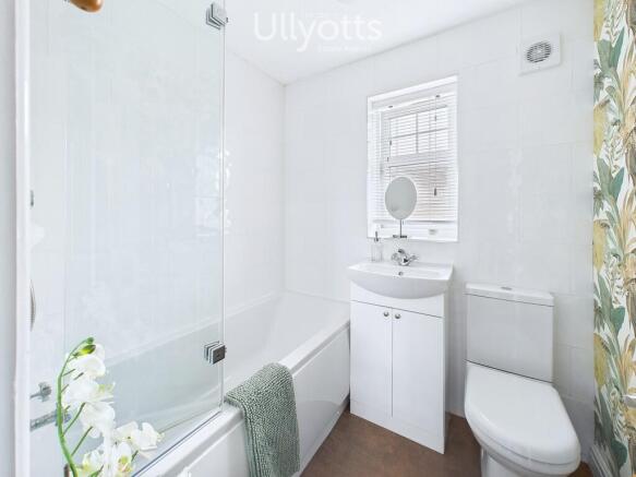 3 bed Detached for sale Image 12