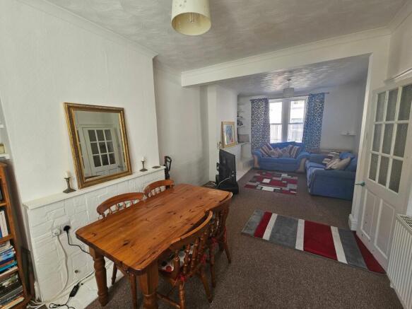 OPEN PLAN LOUNGE DINING ROOM