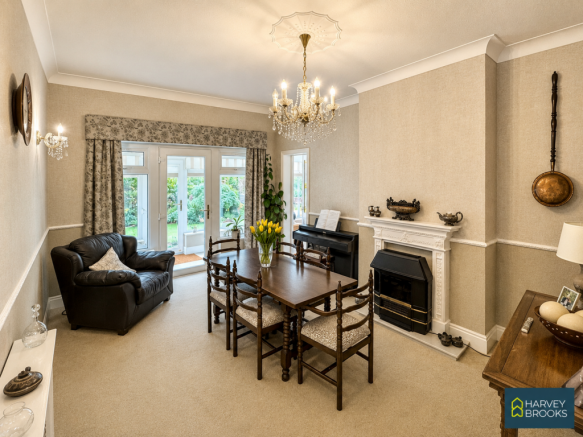 4 bed Detached for sale Image 7