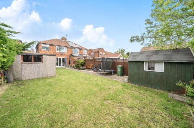 3 bed Semi-Detached for sale Image 10