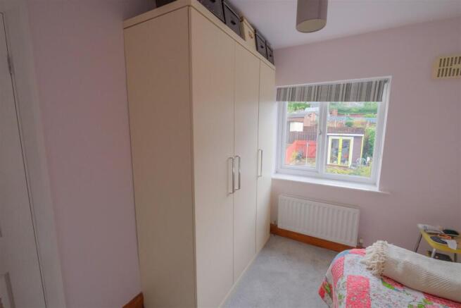 2 bed Terraced for sale Image 11