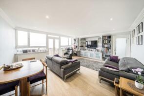 Flat 16, Chessington Lodge, Regents Park Road, Finchley, London N3 3AA