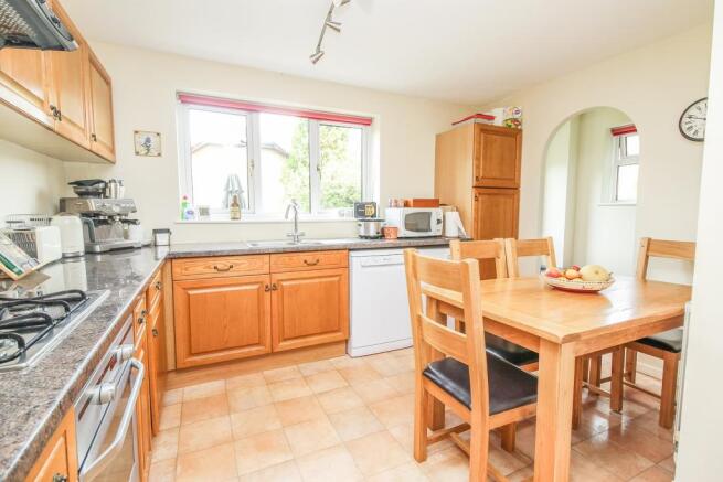 Kitchen / Breakfast
