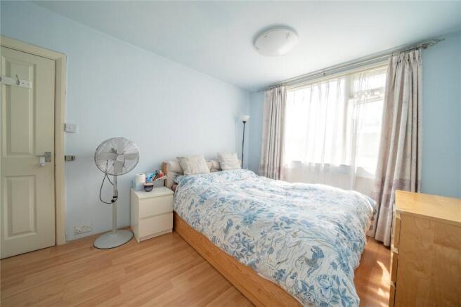 3 bed Semi-Detached for sale Image 5