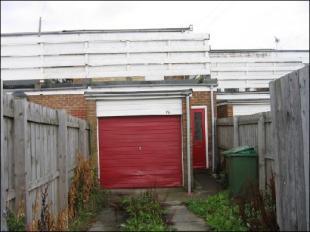 Garage to rear