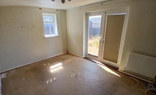 10 Brockey Close, Barwell, Leicestershire, LE9 8BG photo 4