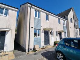 8, Govetts Field, Launceston PL15 9FQ