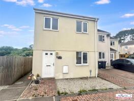 24, Strawberry Fields, Penzance TR20 8BH