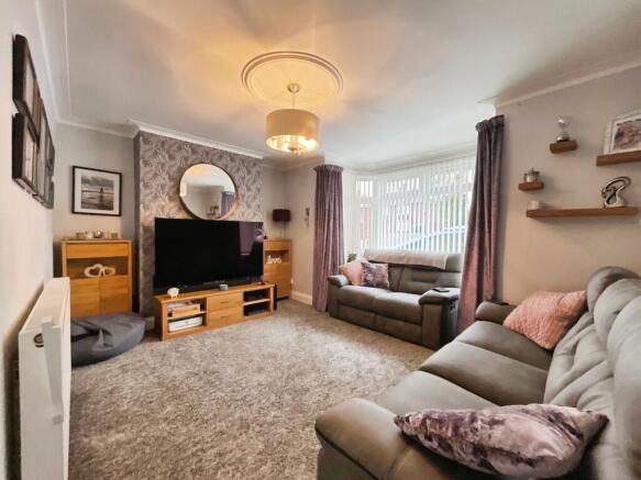 2 bed Semi-Detached for sale Image 6
