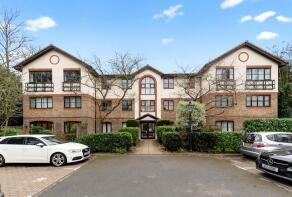 2, 70 Heathview Court, Wimbledon Park Side, London SW19 5NL