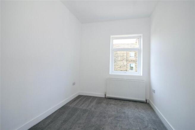 2 bed Terraced for sale Image 5