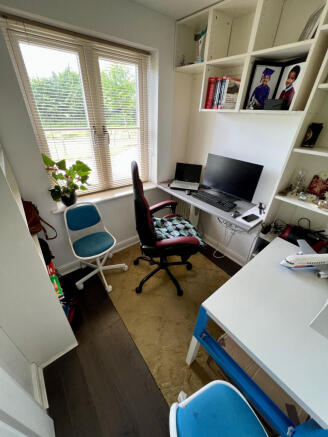 Photo 18