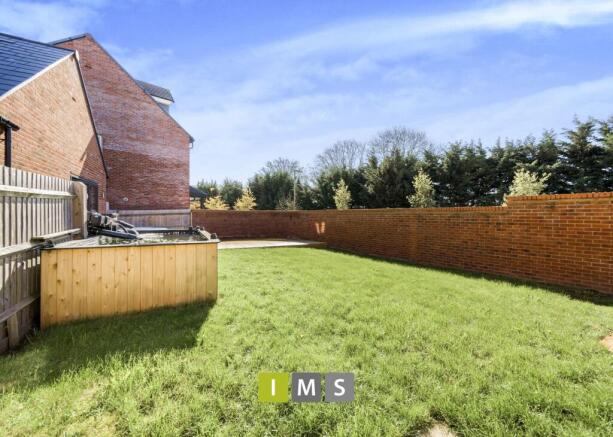Cooper Close, Upper Heyford, OX25 photo 2