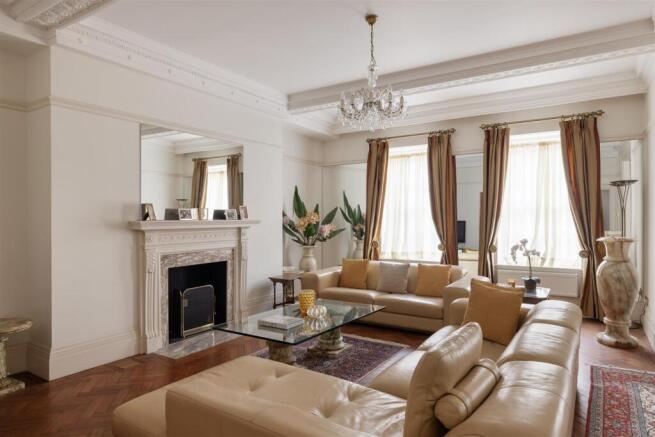 Hanson¿s Estate-7 Claridges House-10_Hi.jpg