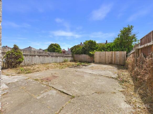 3 bed Semi-Detached for sale Image 5