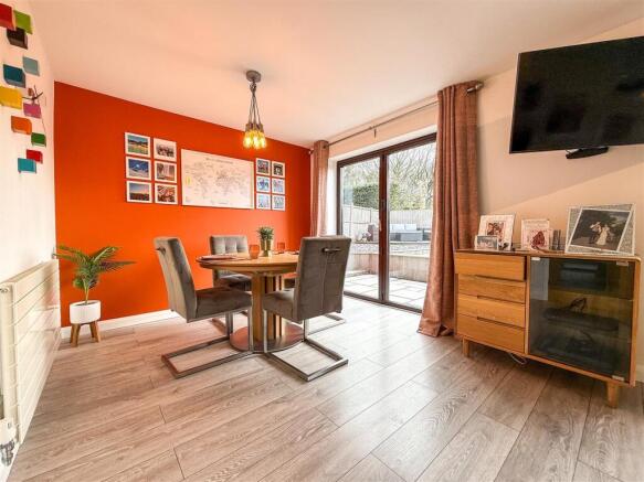 Chaffinch Drive, Biddulph photo 4