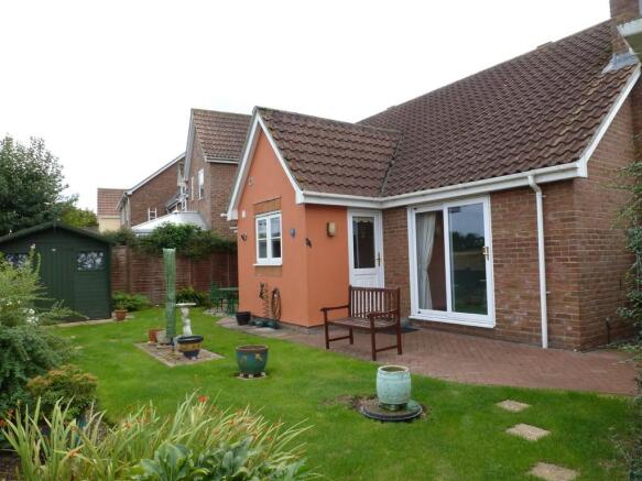 Photo 6